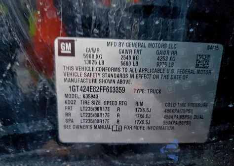 2015 GMC Sierra K3500 Denali z USA, uszkodzony, nr VIN 1GT424E82FF603359